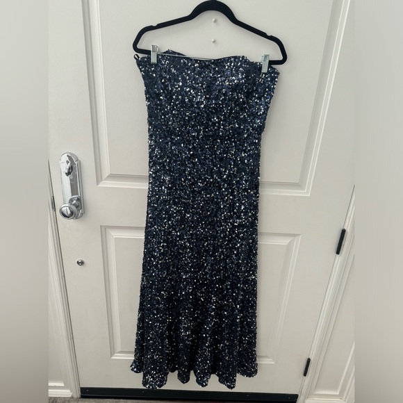 Never worn blue and silver sparkly Ever New strapless dress - Picture 1 of 3